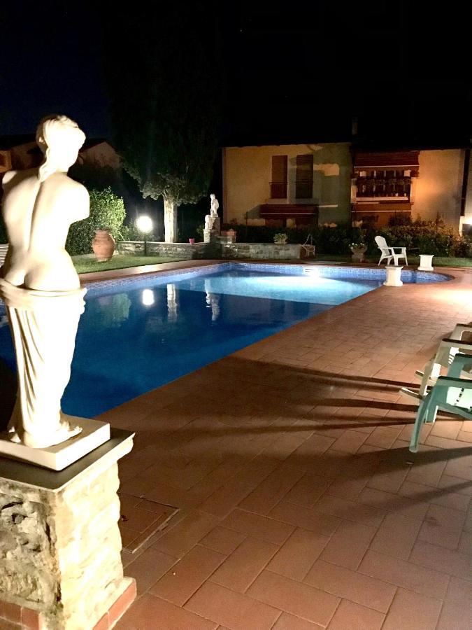 Casa Vacanze Neri Scandicci Luaran gambar