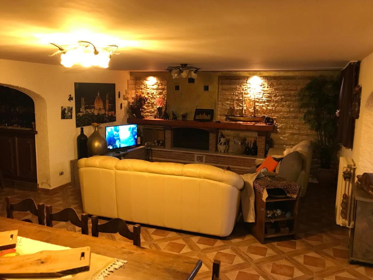Casa Vacanze Neri Scandicci Luaran gambar